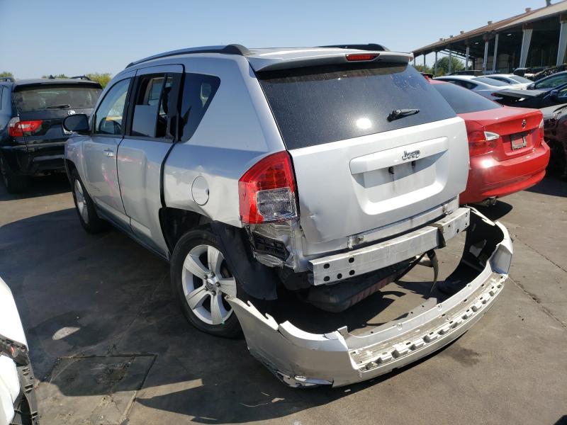 Photo 2 VIN: 1J4NT1FA7BD248688 - JEEP COMPASS SP 