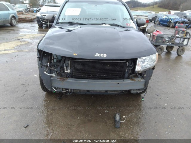 Photo 5 VIN: 1J4NT1FA8BD165710 - JEEP COMPASS 