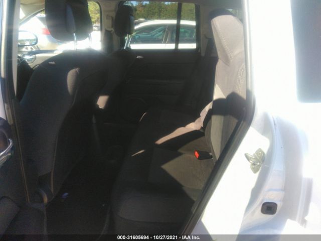 Photo 7 VIN: 1J4NT1FA8BD176769 - JEEP COMPASS 