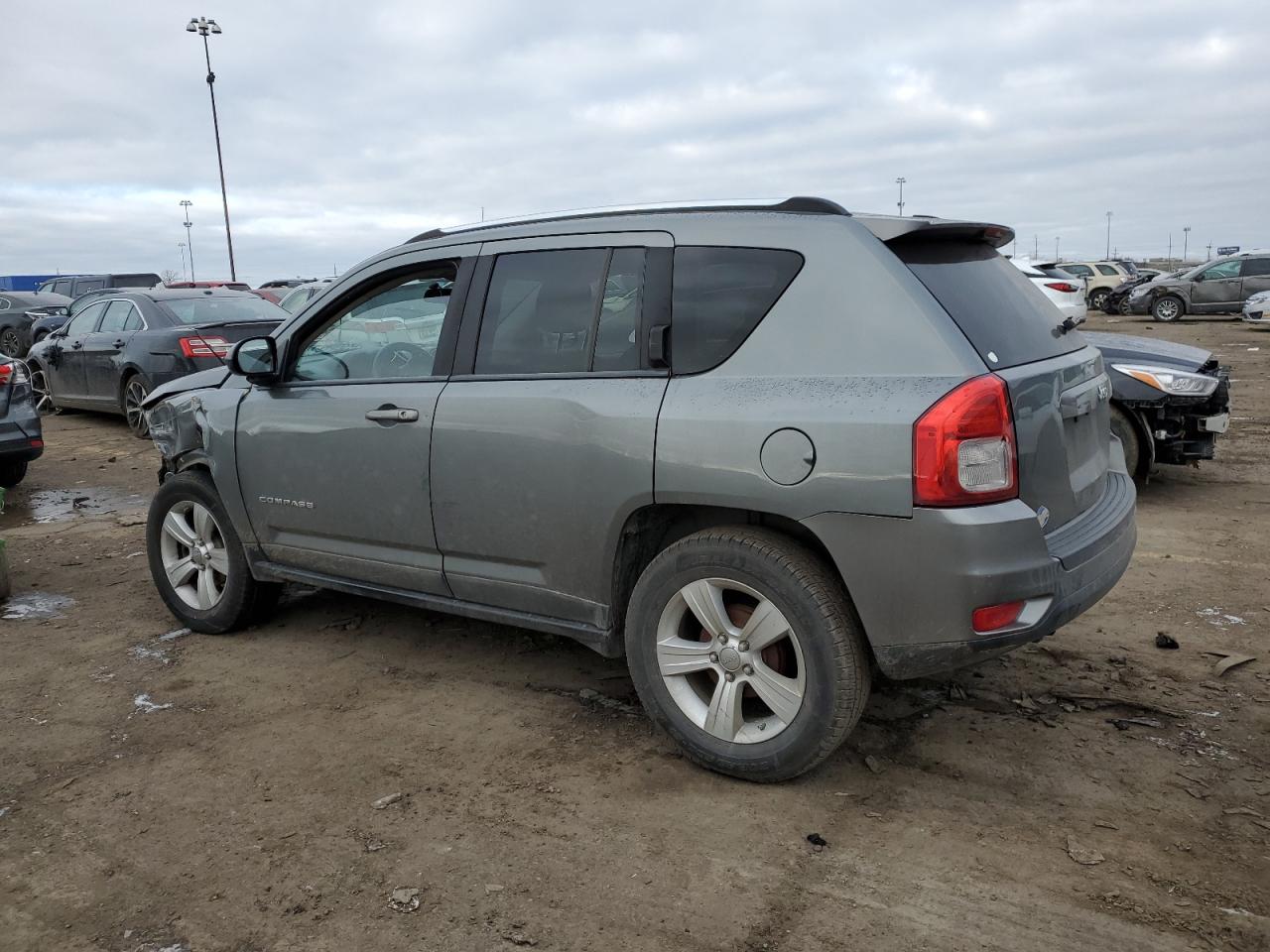 Photo 1 VIN: 1J4NT1FA8BD190221 - JEEP COMPASS 