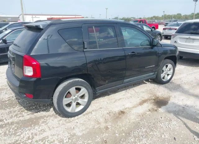 Photo 3 VIN: 1J4NT1FA8BD226828 - JEEP COMPASS 