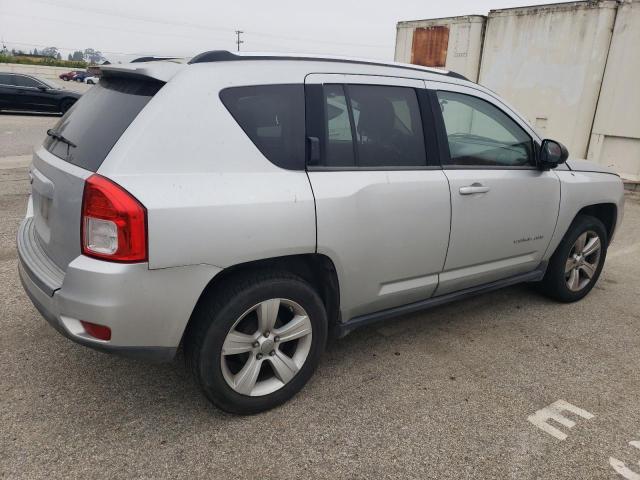 Photo 2 VIN: 1J4NT1FA9BD215952 - JEEP COMPASS 