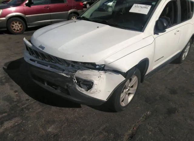 Photo 5 VIN: 1J4NT1FA9BD286374 - JEEP COMPASS 