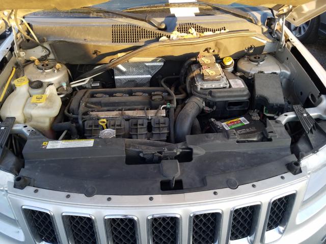 Photo 6 VIN: 1J4NT1FAXBD248801 - JEEP COMPASS SP 