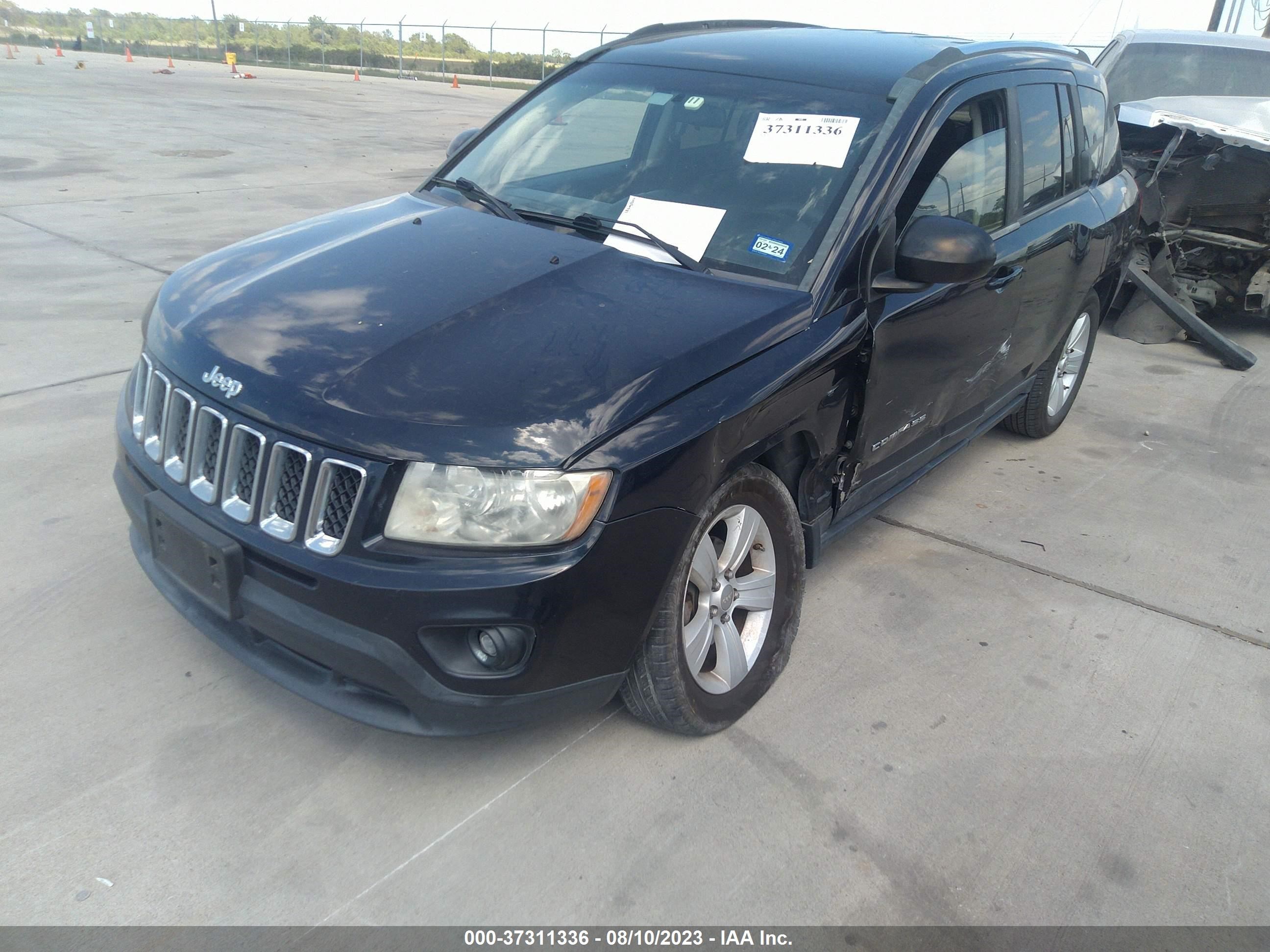 Photo 5 VIN: 1J4NT1FB0BD159649 - JEEP COMPASS 