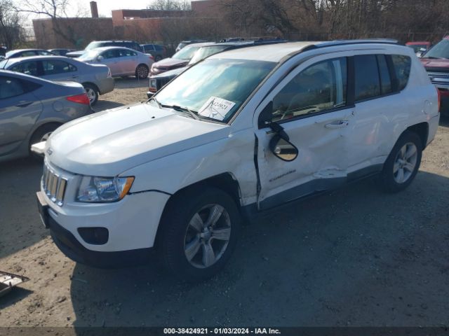 Photo 1 VIN: 1J4NT1FB0BD192215 - JEEP COMPASS 