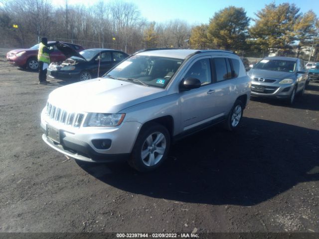 Photo 1 VIN: 1J4NT1FB0BD236018 - JEEP COMPASS 