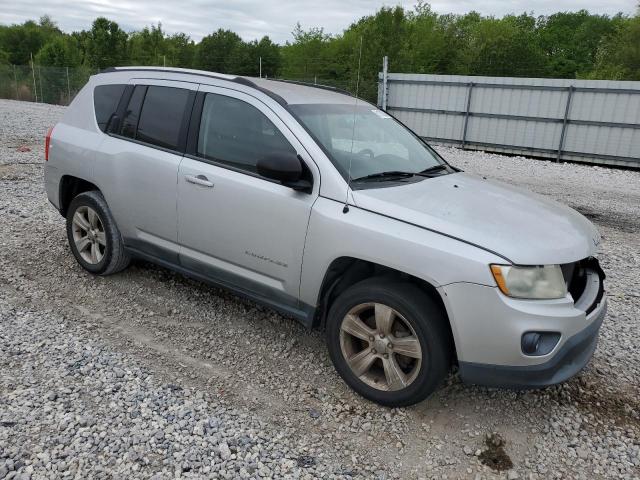 Photo 3 VIN: 1J4NT1FB2BD175240 - JEEP COMPASS 