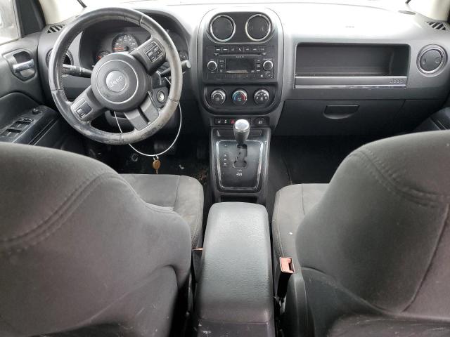 Photo 7 VIN: 1J4NT1FB2BD175240 - JEEP COMPASS 