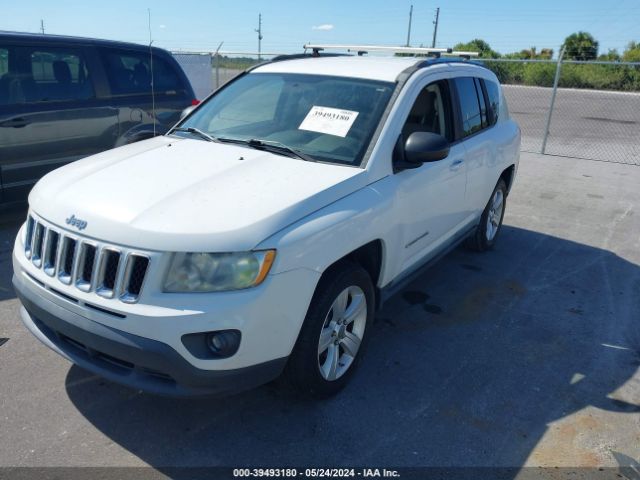 Photo 1 VIN: 1J4NT1FB2BD246243 - JEEP COMPASS 