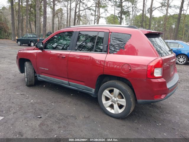 Photo 2 VIN: 1J4NT1FB3BD171309 - JEEP COMPASS 