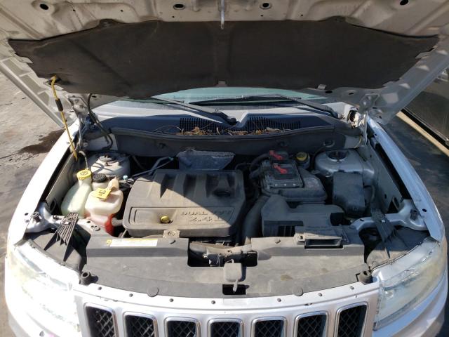 Photo 6 VIN: 1J4NT1FB3BD224445 - JEEP COMPASS SP 