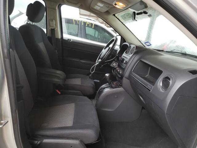 Photo 4 VIN: 1J4NT1FB3BD260930 - JEEP COMPASS SP 