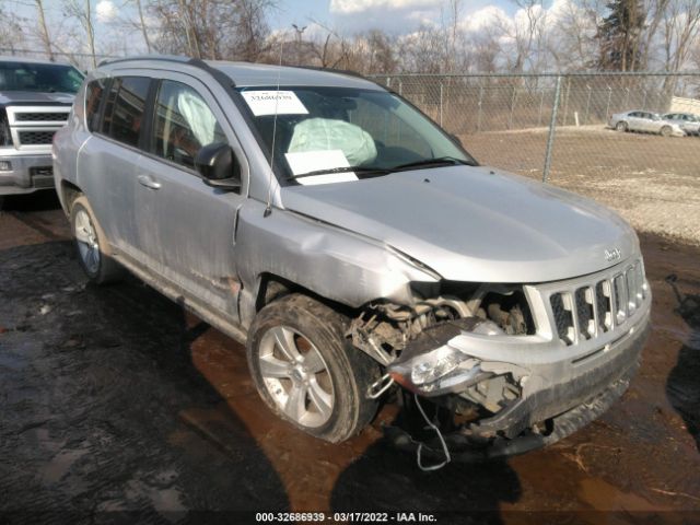 Photo 0 VIN: 1J4NT1FB4BD165874 - JEEP COMPASS 