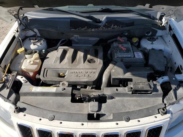 Photo 11 VIN: 1J4NT1FB5BD267653 - JEEP COMPASS 