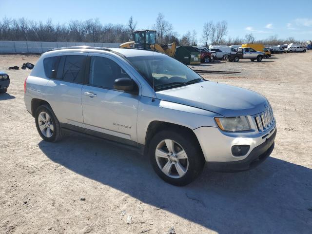 Photo 3 VIN: 1J4NT1FB8BD176733 - JEEP COMPASS 