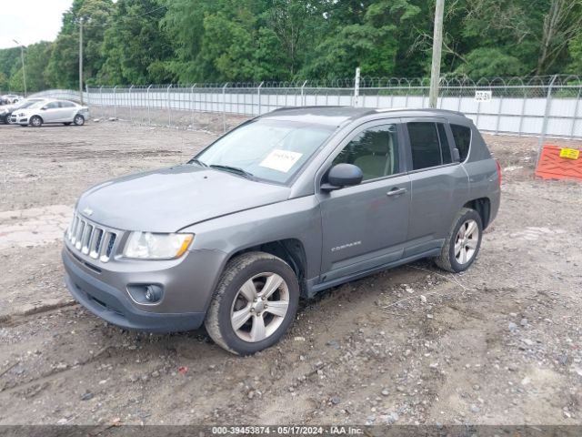 Photo 1 VIN: 1J4NT1FB8BD230872 - JEEP COMPASS 