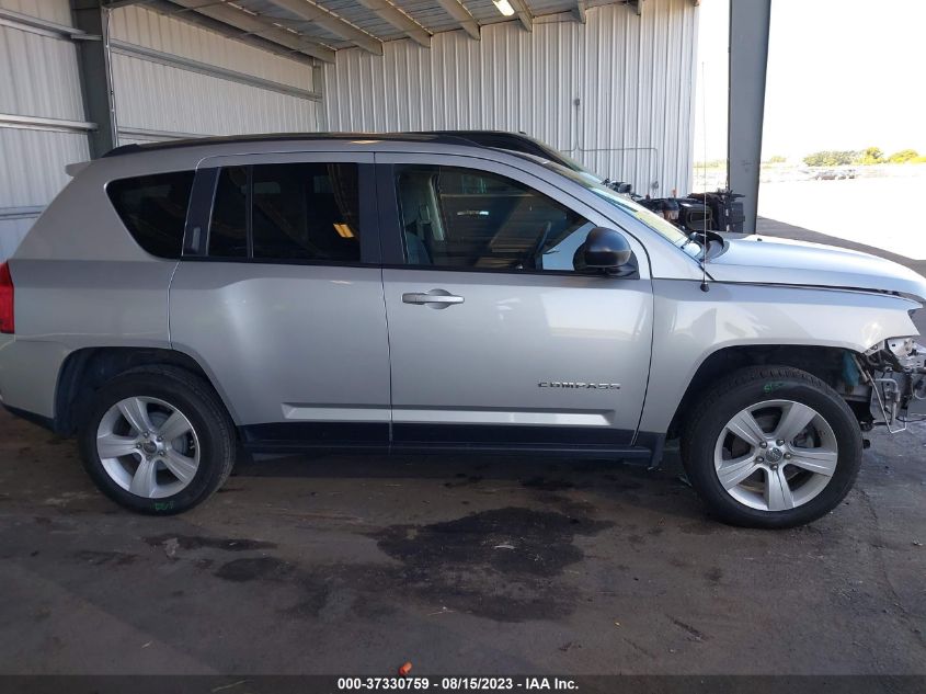 Photo 13 VIN: 1J4NT1FB9BD264447 - JEEP COMPASS 