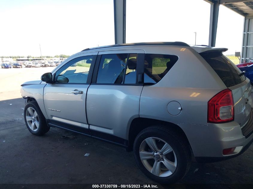 Photo 14 VIN: 1J4NT1FB9BD264447 - JEEP COMPASS 