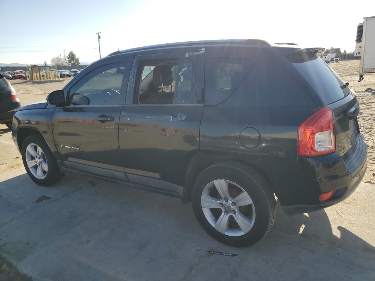 Photo 1 VIN: 1J4NT1FBXBD159559 - JEEP COMPASS 