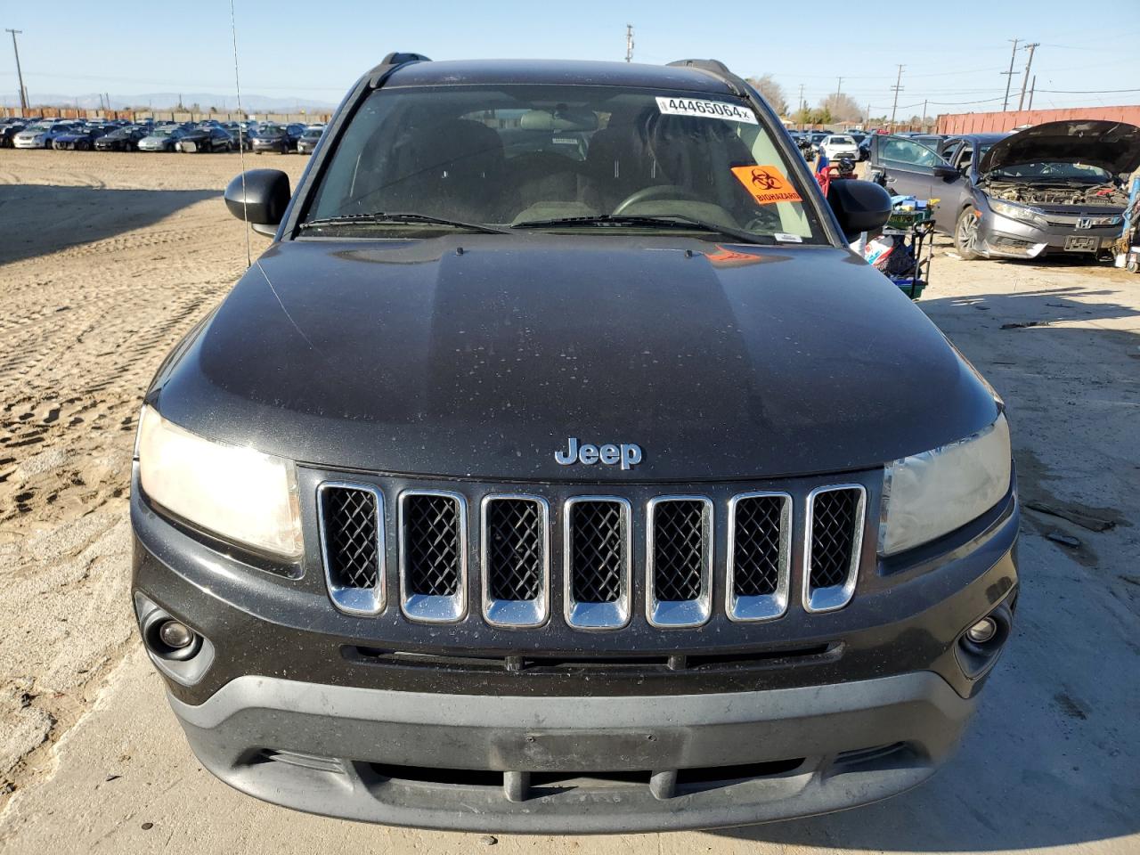 Photo 4 VIN: 1J4NT1FBXBD159559 - JEEP COMPASS 