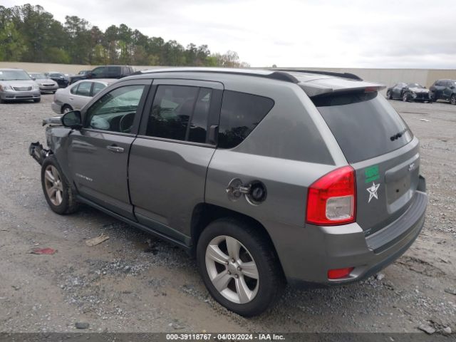 Photo 2 VIN: 1J4NT1FBXBD224488 - JEEP COMPASS 