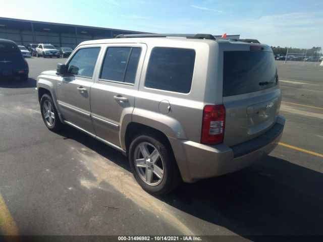 Photo 2 VIN: 1J4NT1GA0AD621762 - JEEP PATRIOT 