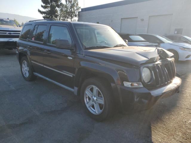 Photo 3 VIN: 1J4NT1GA0AD647200 - JEEP PATRIOT SP 