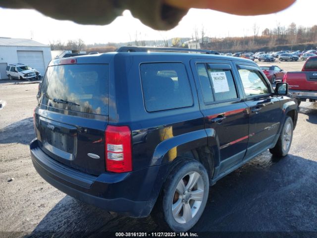 Photo 3 VIN: 1J4NT1GA0BD209617 - JEEP PATRIOT 