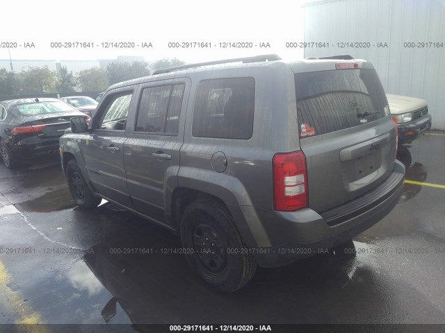 Photo 2 VIN: 1J4NT1GA0BD219919 - JEEP PATRIOT 