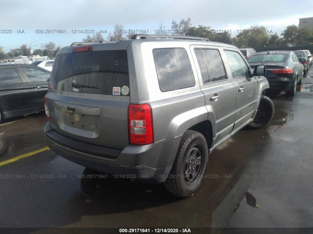 Photo 3 VIN: 1J4NT1GA0BD219919 - JEEP PATRIOT 