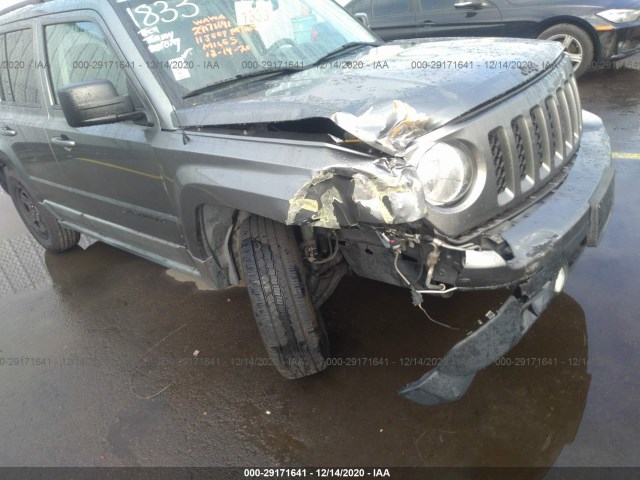 Photo 5 VIN: 1J4NT1GA0BD219919 - JEEP PATRIOT 