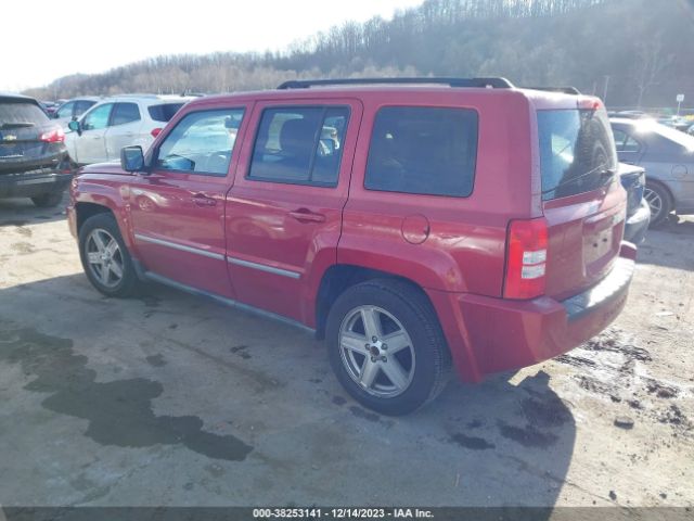 Photo 2 VIN: 1J4NT1GA1AD638330 - JEEP PATRIOT 