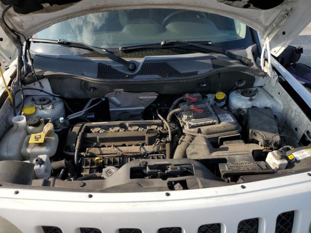 Photo 10 VIN: 1J4NT1GA1BD105220 - JEEP PATRIOT 