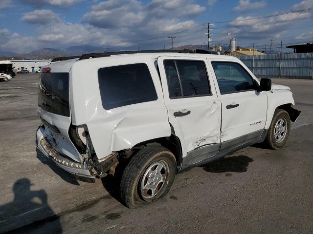 Photo 2 VIN: 1J4NT1GA1BD105220 - JEEP PATRIOT 