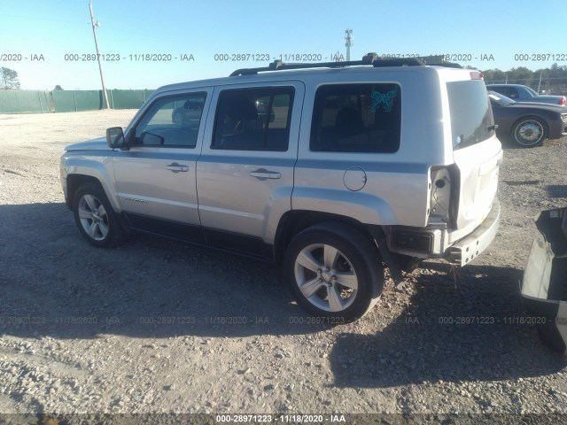 Photo 2 VIN: 1J4NT1GA1BD129467 - JEEP PATRIOT 