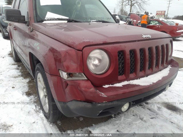 Photo 5 VIN: 1J4NT1GA1BD220139 - JEEP PATRIOT 