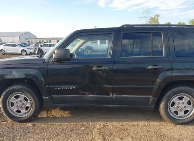 Photo 5 VIN: 1J4NT1GA2BD103122 - JEEP PATRIOT 