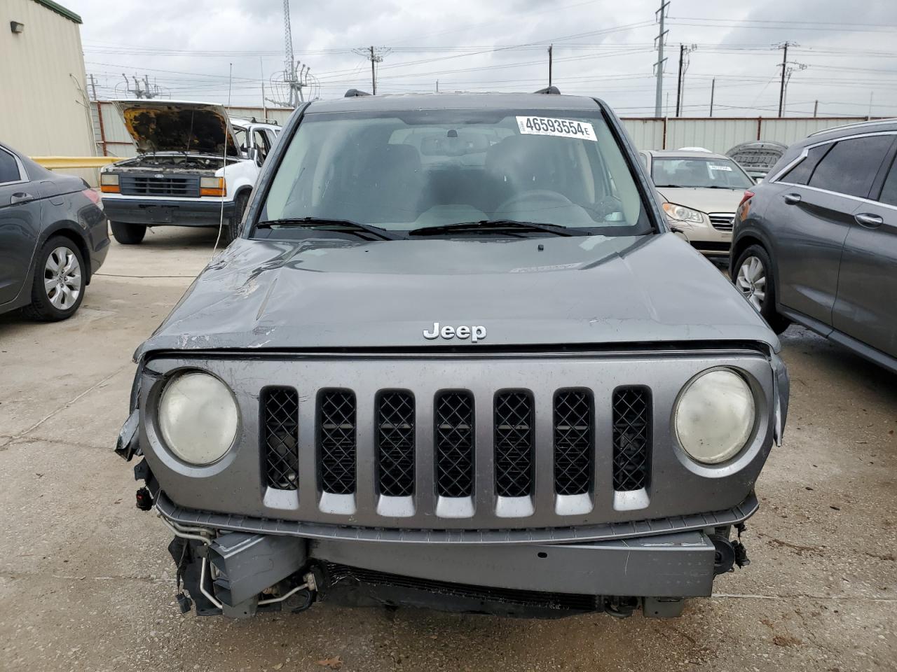 Photo 4 VIN: 1J4NT1GA2BD225043 - JEEP LIBERTY (PATRIOT) 