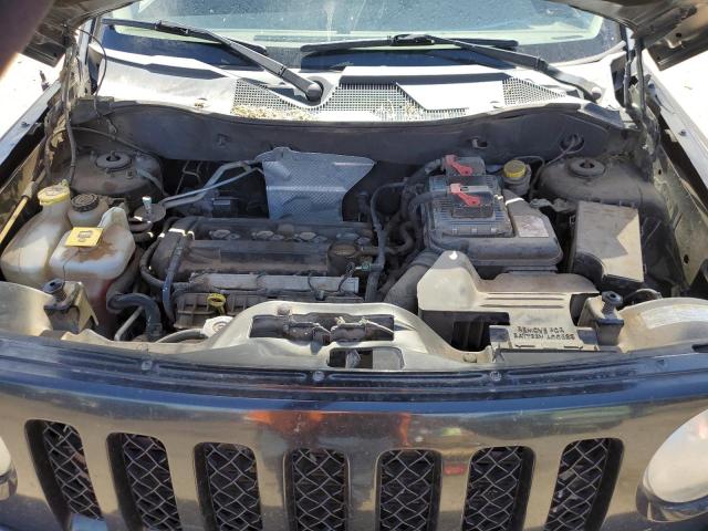 Photo 10 VIN: 1J4NT1GA2BD226967 - JEEP PATRIOT 