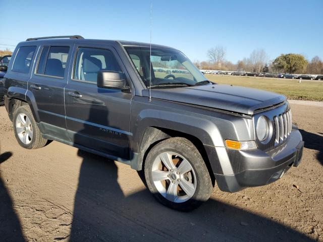 Photo 3 VIN: 1J4NT1GA2BD252713 - JEEP PATRIOT 