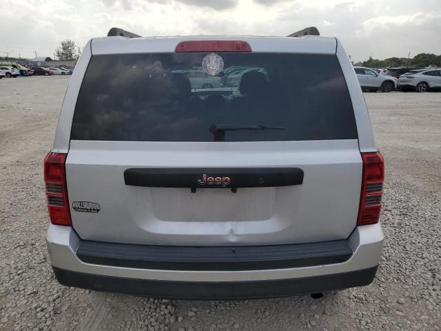 Photo 5 VIN: 1J4NT1GA3BD102626 - JEEP PATRIOT 