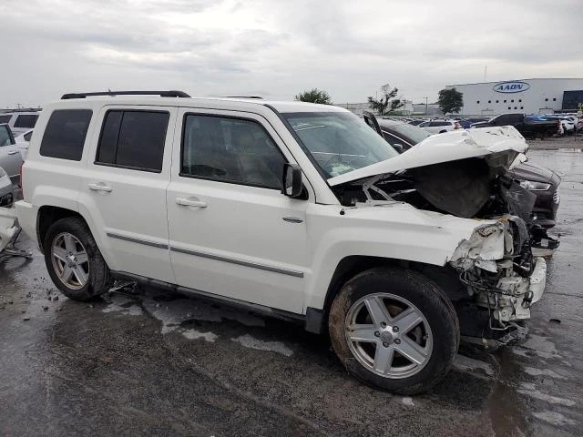 Photo 3 VIN: 1J4NT1GA4AD621182 - JEEP PATRIOT SP 