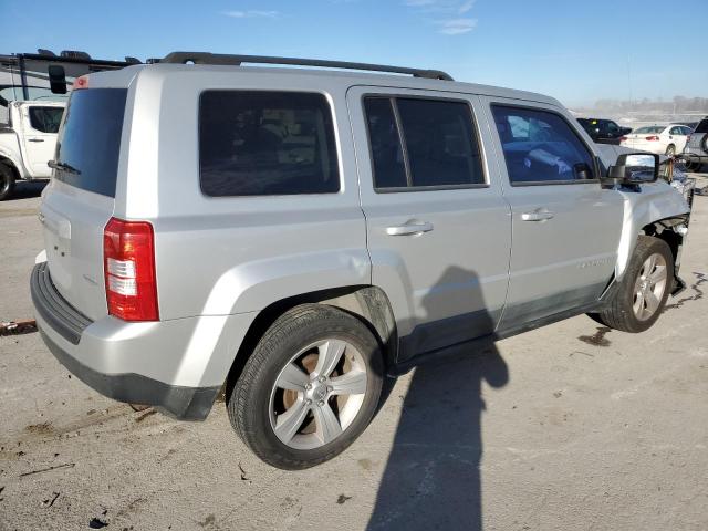 Photo 2 VIN: 1J4NT1GA4BD102599 - JEEP PATRIOT 