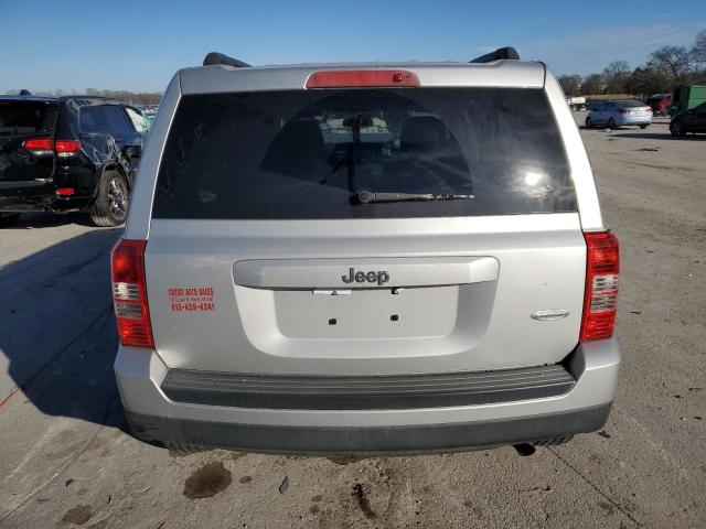 Photo 5 VIN: 1J4NT1GA4BD102599 - JEEP PATRIOT 