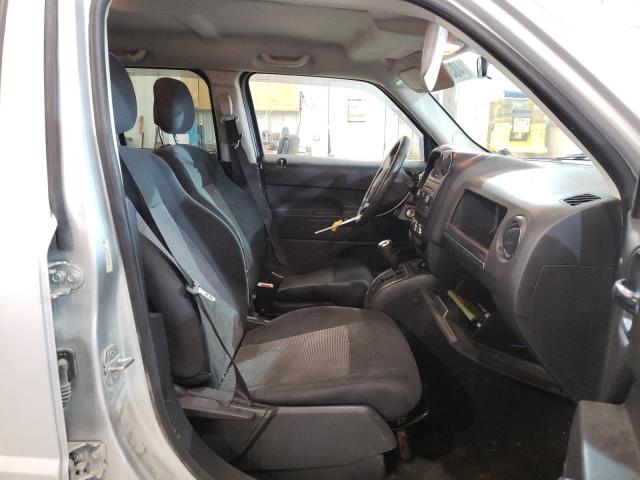 Photo 4 VIN: 1J4NT1GA5BD128158 - JEEP PATRIOT SP 