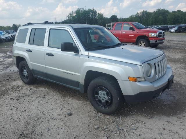 Photo 3 VIN: 1J4NT1GA5BD287116 - JEEP PATRIOT LA 