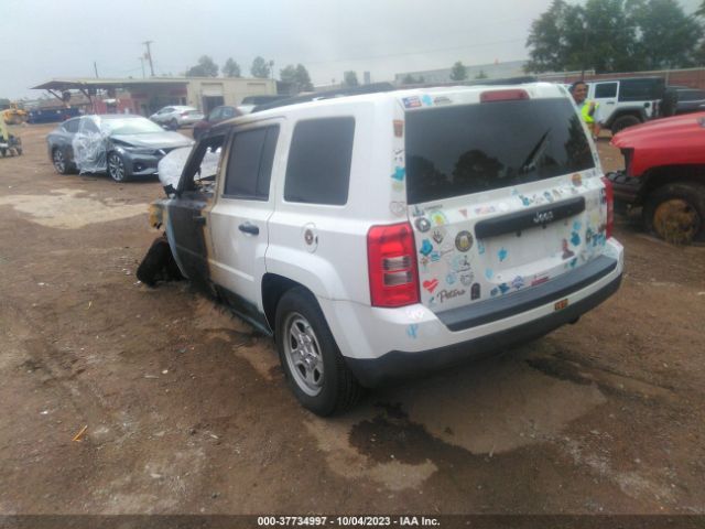 Photo 2 VIN: 1J4NT1GA5BD287584 - JEEP PATRIOT 