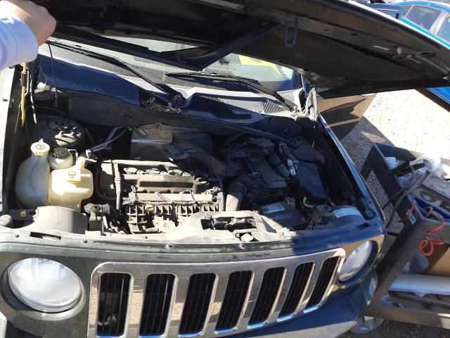 Photo 6 VIN: 1J4NT1GA6AD625038 - JEEP PATRIOT SP 