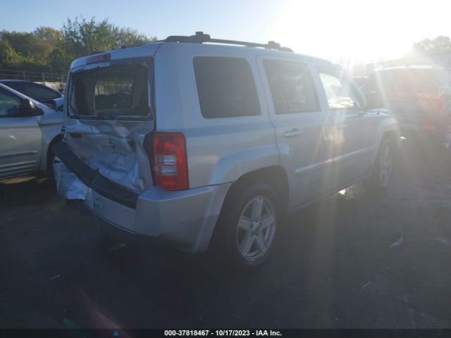 Photo 3 VIN: 1J4NT1GA7AD677181 - JEEP PATRIOT 